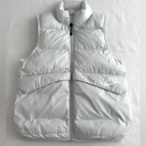 Nike Gray Puffer Vest Youth Medium